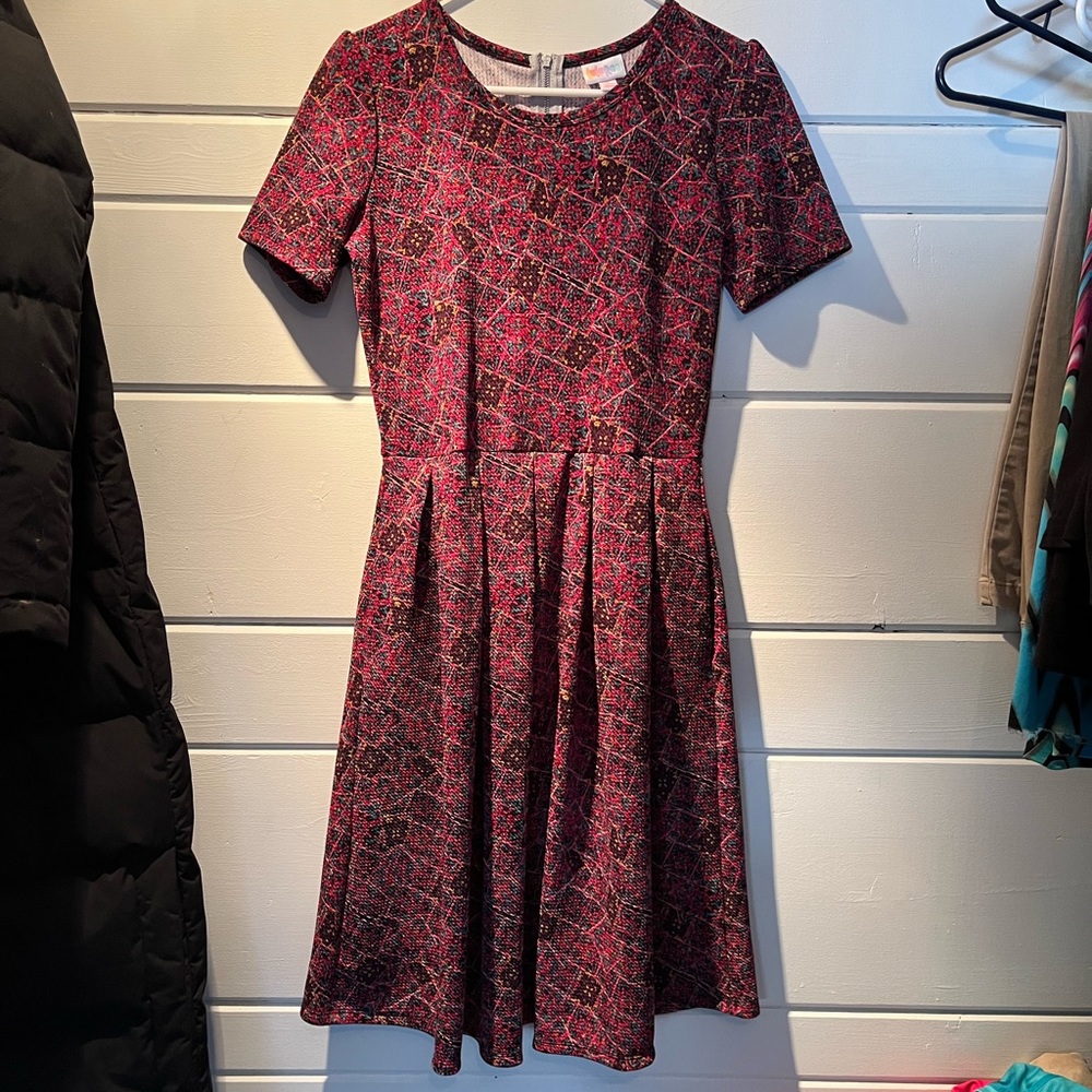 Lularoe Amelia Dress (POCKETS)